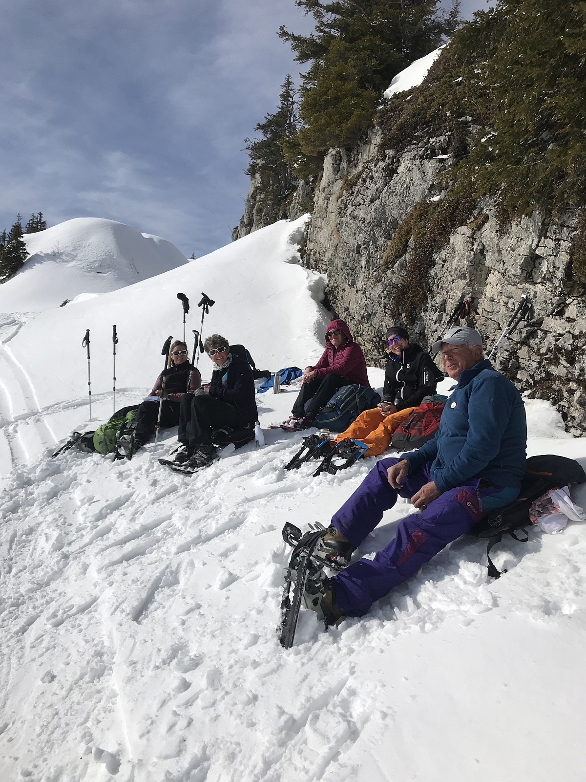 11_13. Mrz 21_SAC Schneeschuhtour Baettenalpburg (103).jpg